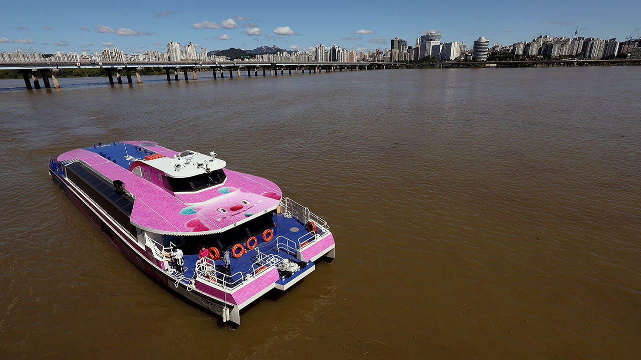 한강버스 오늘 선박 2척으로 축소 운영‥"정비 필요해 점검 차원"