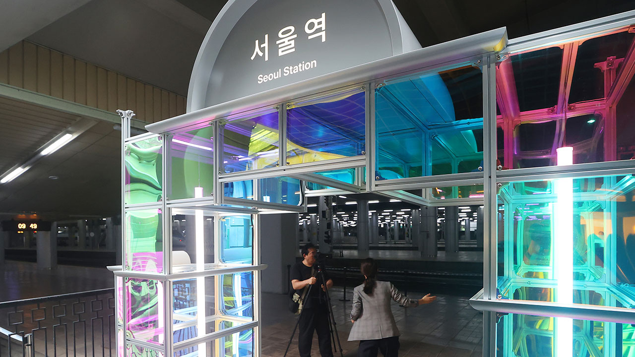 옛 서울역 100주년 전시 개막‥현 서울역사와 연결통로 최초 개방