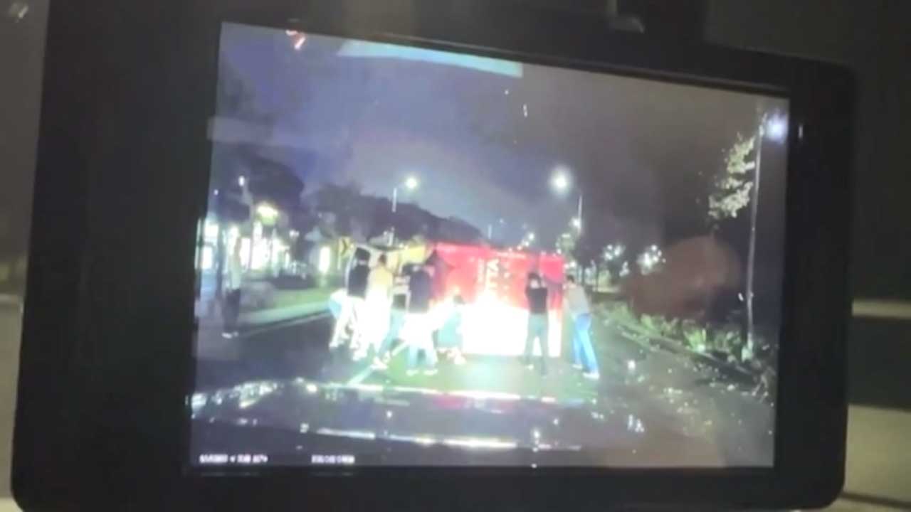 대구 동구에서 1톤 트럭 전도‥40대 운전자 부상