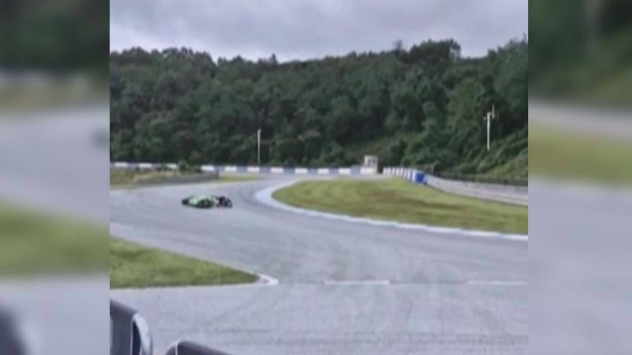 행사 도중 경주로 달리던 오토바이 이탈 사고로 5명 부상