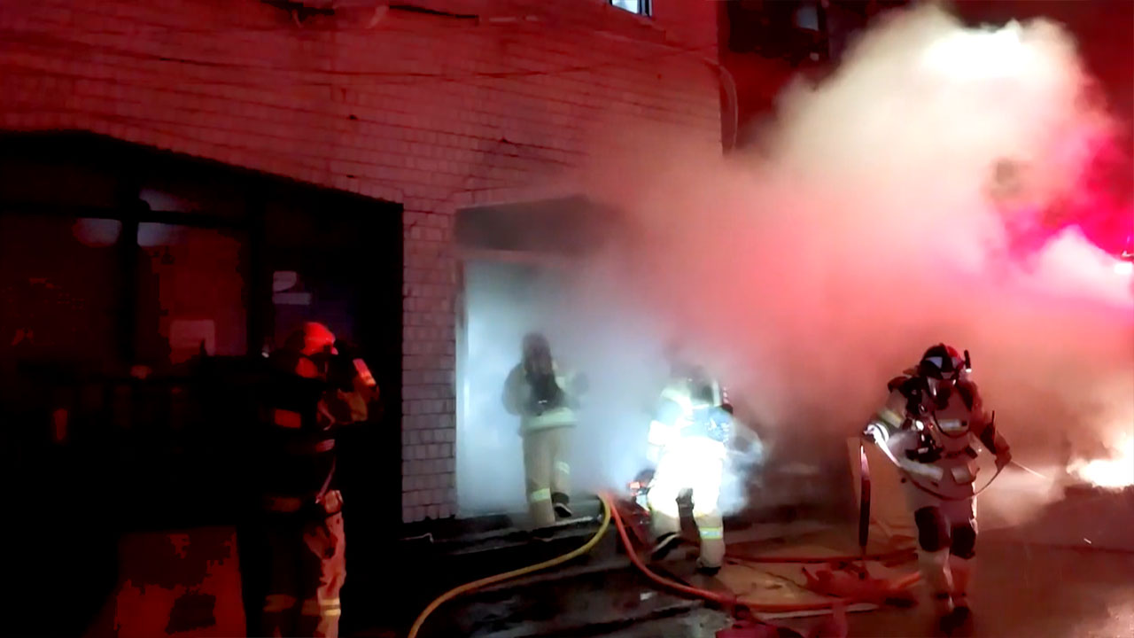 서울 영등포구 대림동 지하 창고 불‥3명 구조