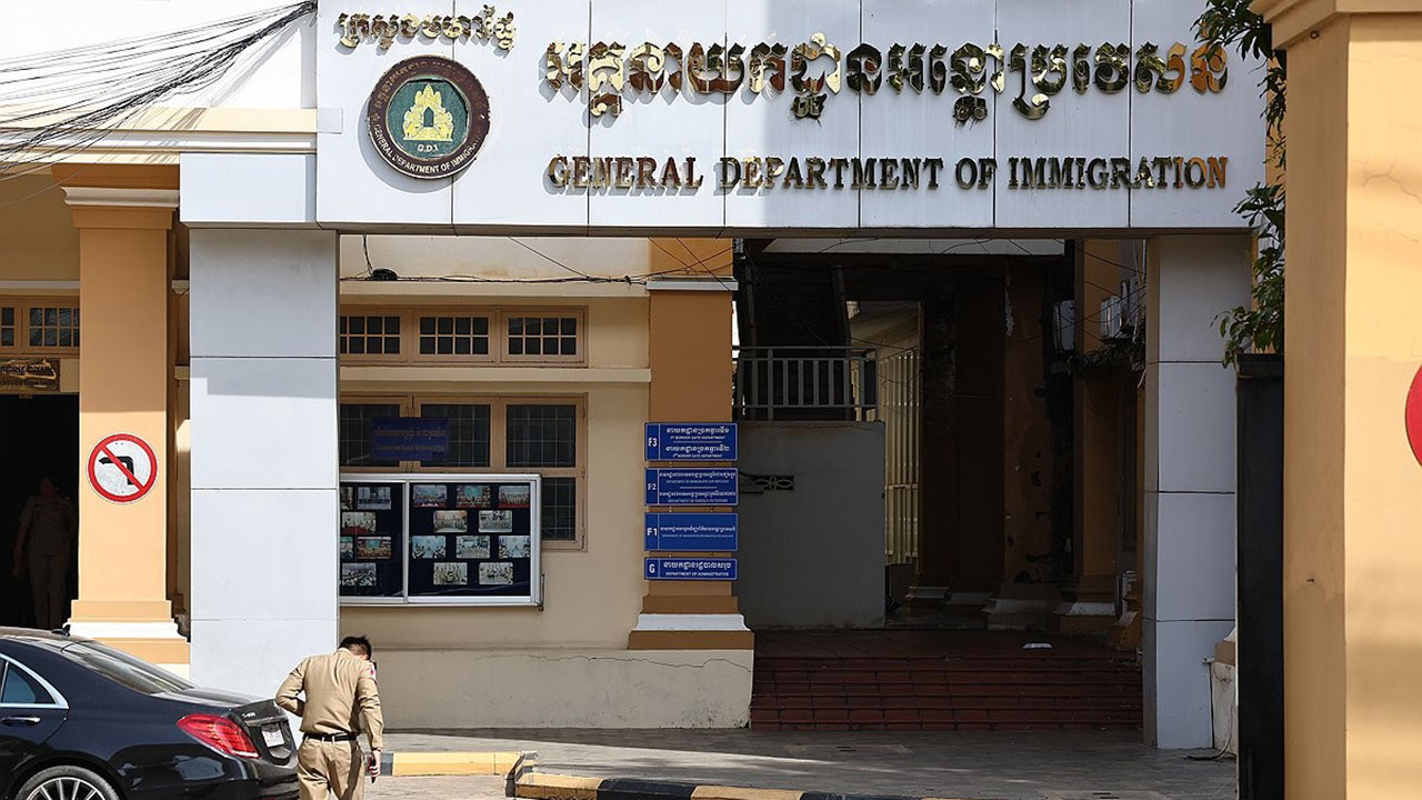 "돈 벌어야 한다" 캄보디아 가려던 10대, 항공사 직원이 출국 막아