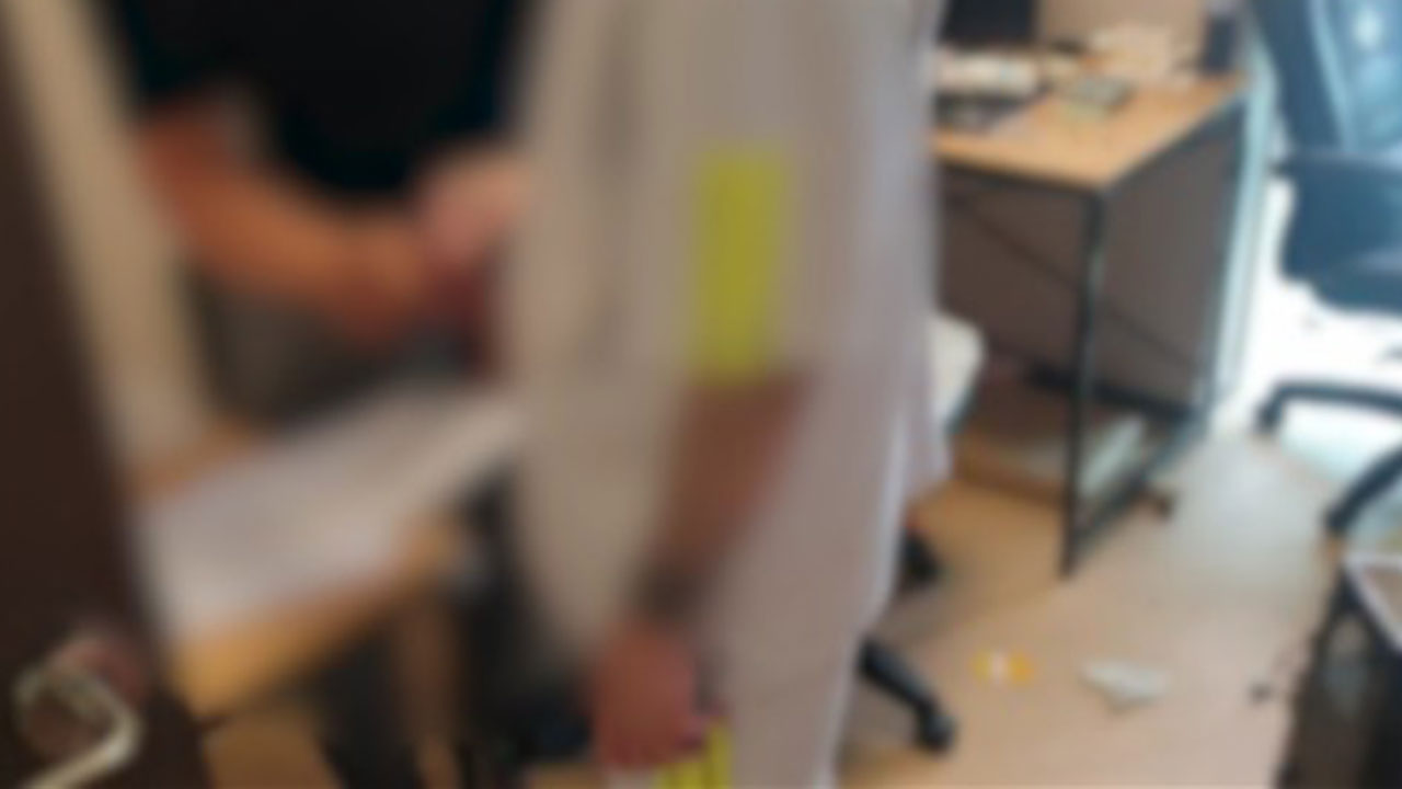 "마사지 장면 유포하겠다" 성매수남 협박해 수억 원 뜯은 일당 검거