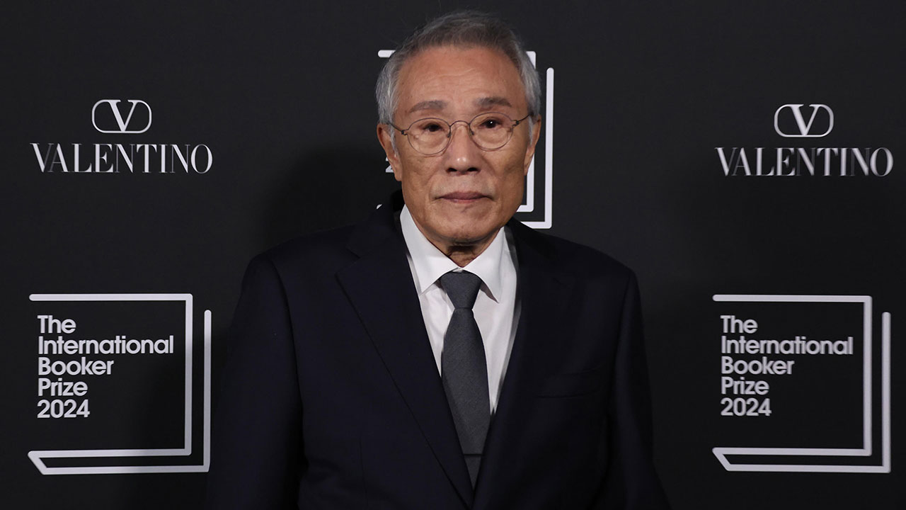 소설가 황석영 금관문화훈장 영예‥문화훈장 17명 수훈