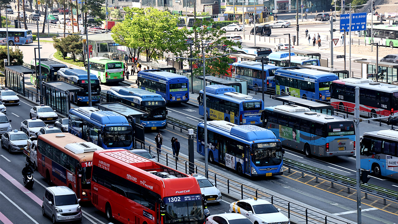 수능날 버스 운행 정상 보도 이미지
