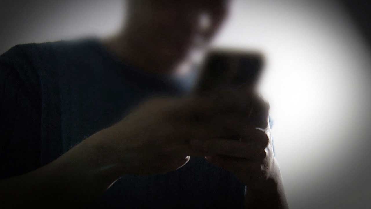 경찰, '학교에 폭발물' 7차례 협박 글 올린 고교생에 손해배상청구 