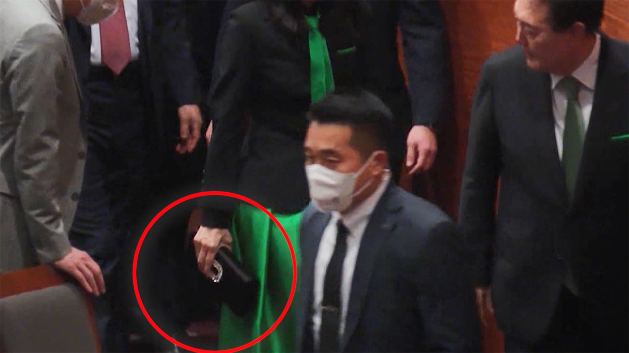 '김건희 국정농단' 특검, '로저비비에' 압수수색‥국민의힘 당대표 경선 겨냥