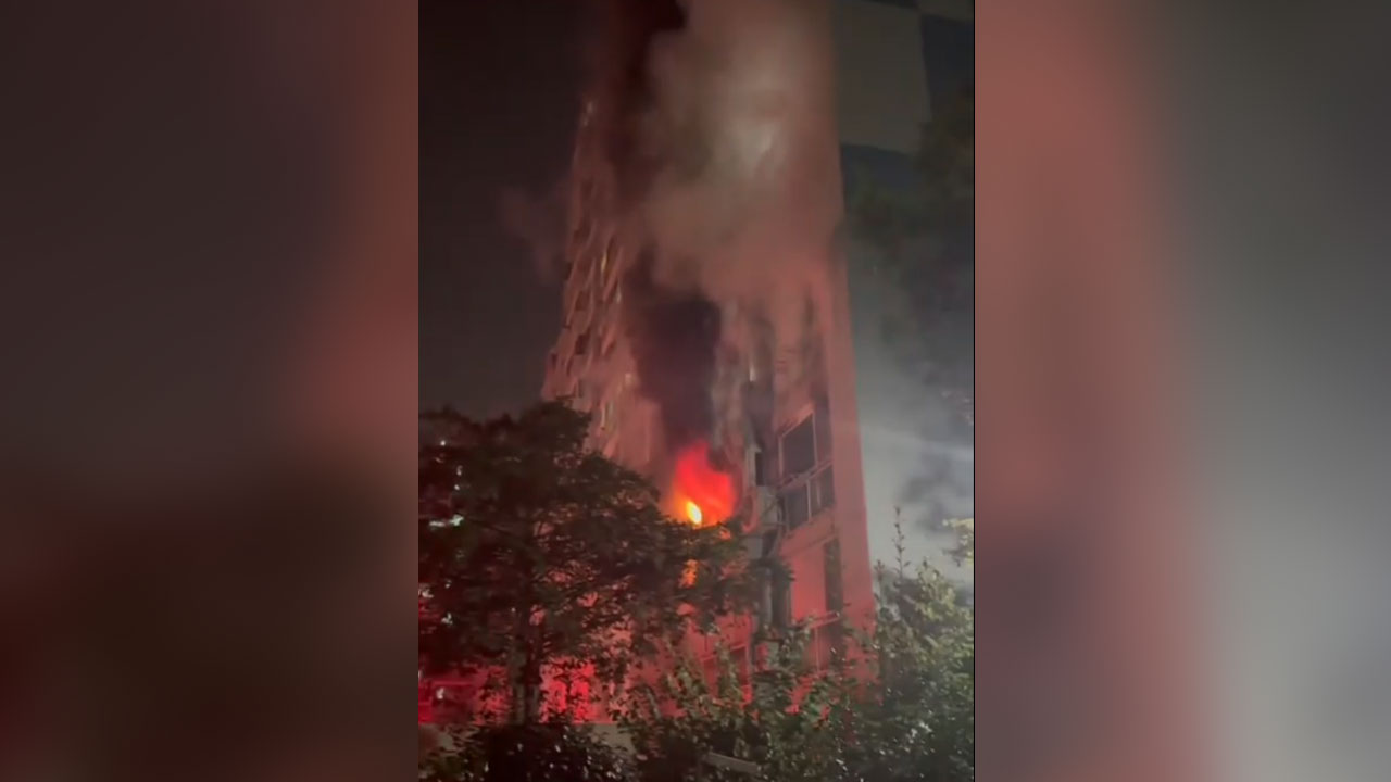 광주 북구 20층짜리 아파트서 불‥주민 60여명 대피