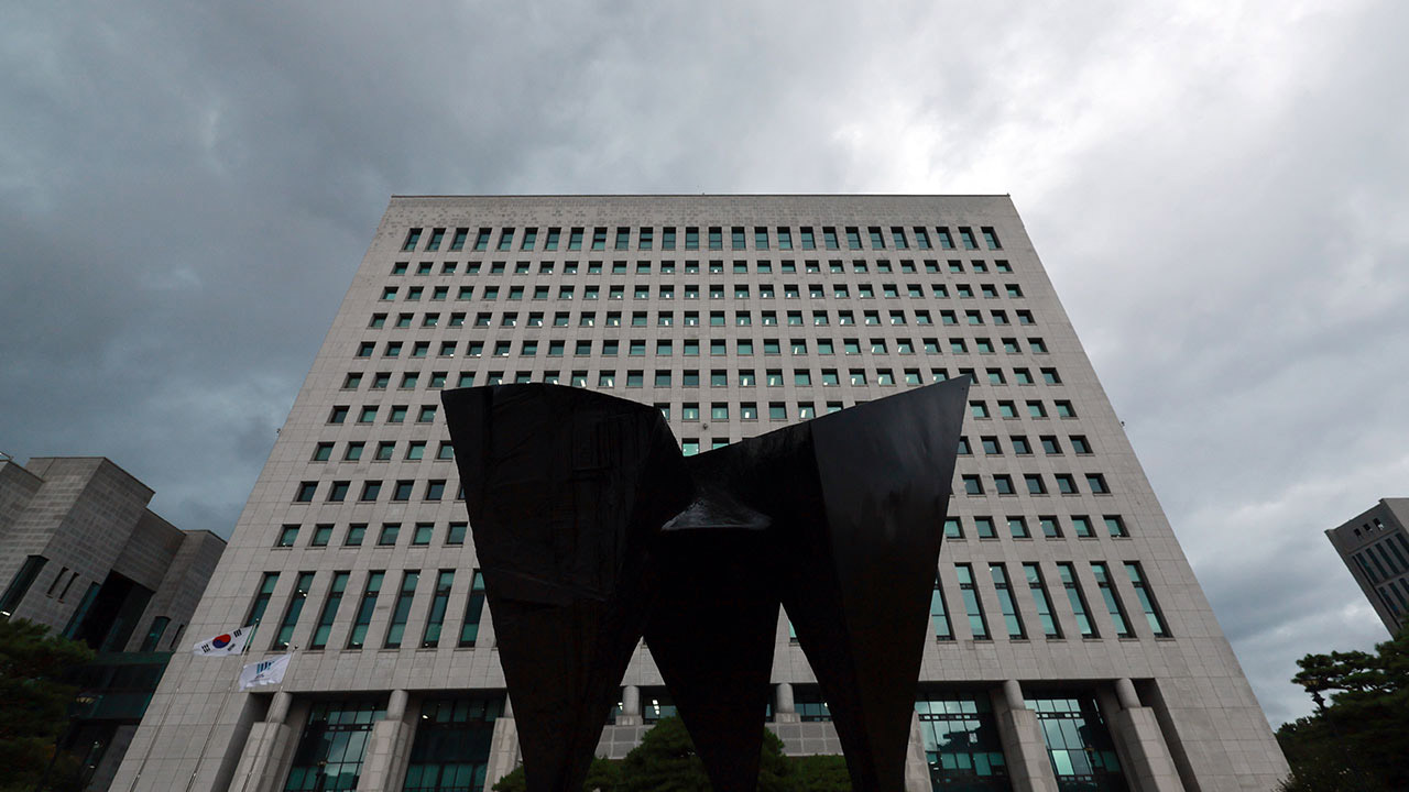 '내란' 특검, '선관위 검찰 수사관 파견 의혹' 관련 대검 압수수색