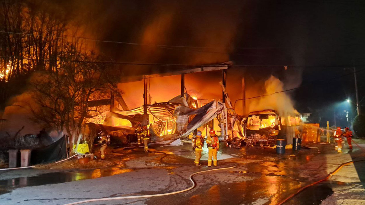 경기 용인 건물 화재가 산불로 번져‥4시간 만에 진화