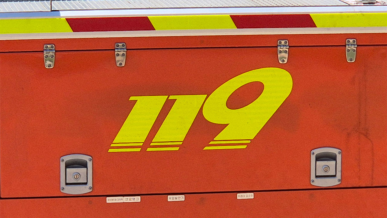 경기 김포 가구공장서 추락 사고‥60대 남성 중상