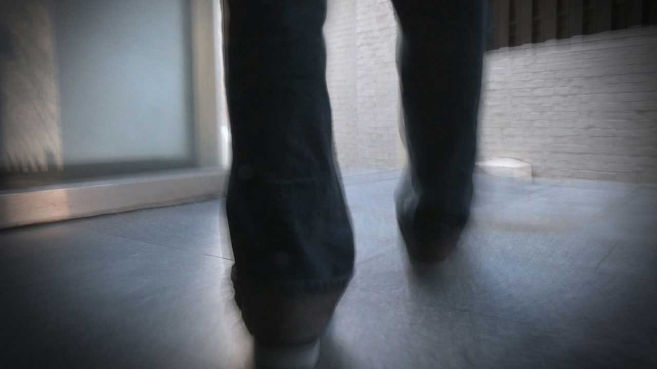 식당까지 전 연인 몰래 쫓아와 흉기로 찌른 남성 구속 송치