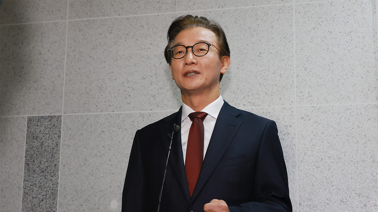 경찰, '통일교 금품 수수 의혹' 전재수 전 장관에 내일 출석 통보