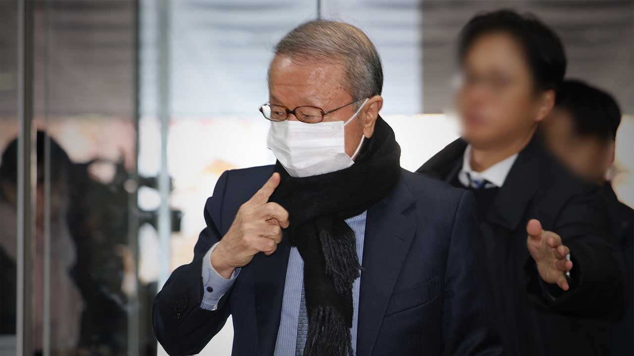 검찰, '200억대 횡령' 홍원식 남양유업 전 회장에 징역 10년 구형