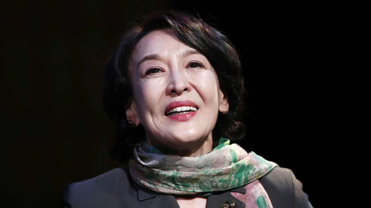 한국연극배우협회 "윤석화 별세 사실 아냐‥혼란 드려 죄송"