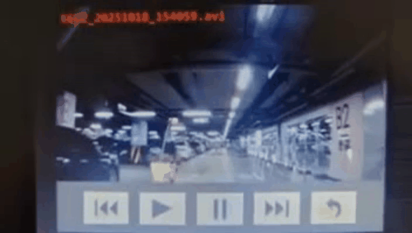 유튜버 위협한 '역대급 여경'?‥장애인 위협한 '역대급 유튜버'?