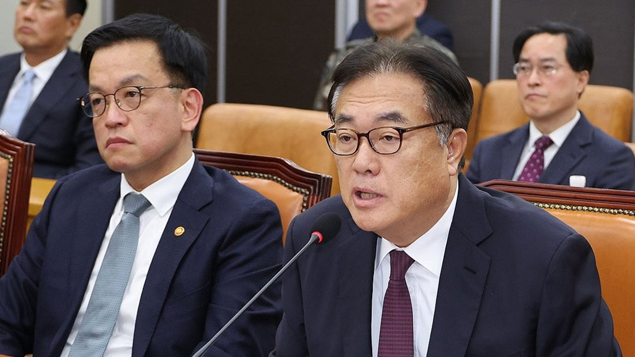 정진석 "계엄하면 시민들 거리 나온다" 만류에 尹 "결심 섰다 설득말라"