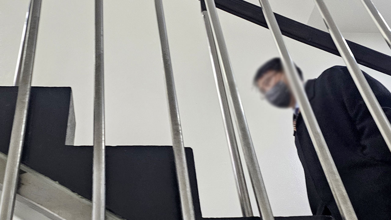 경찰, '통일교 정치권 로비' 송광석 전 UPF 회장 13시간 조사