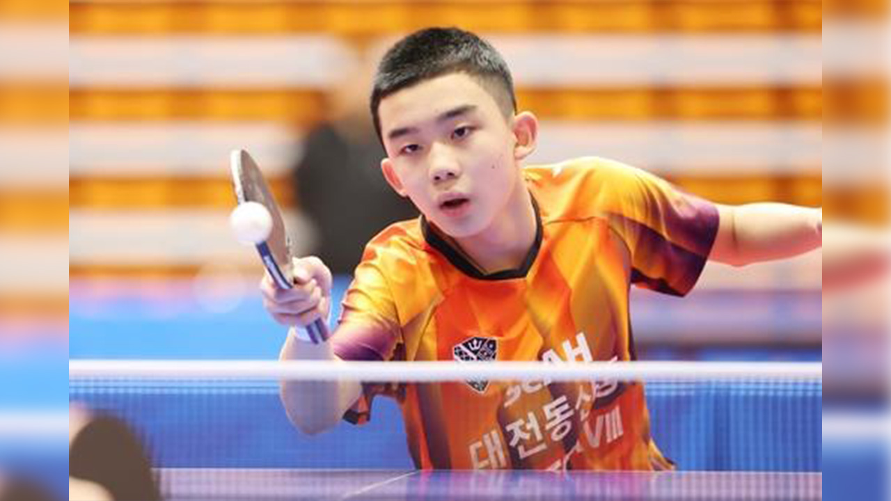 '13세 탁구 천재' 이승수, WTT 유스 컨텐더 도하 남자 단식 우승