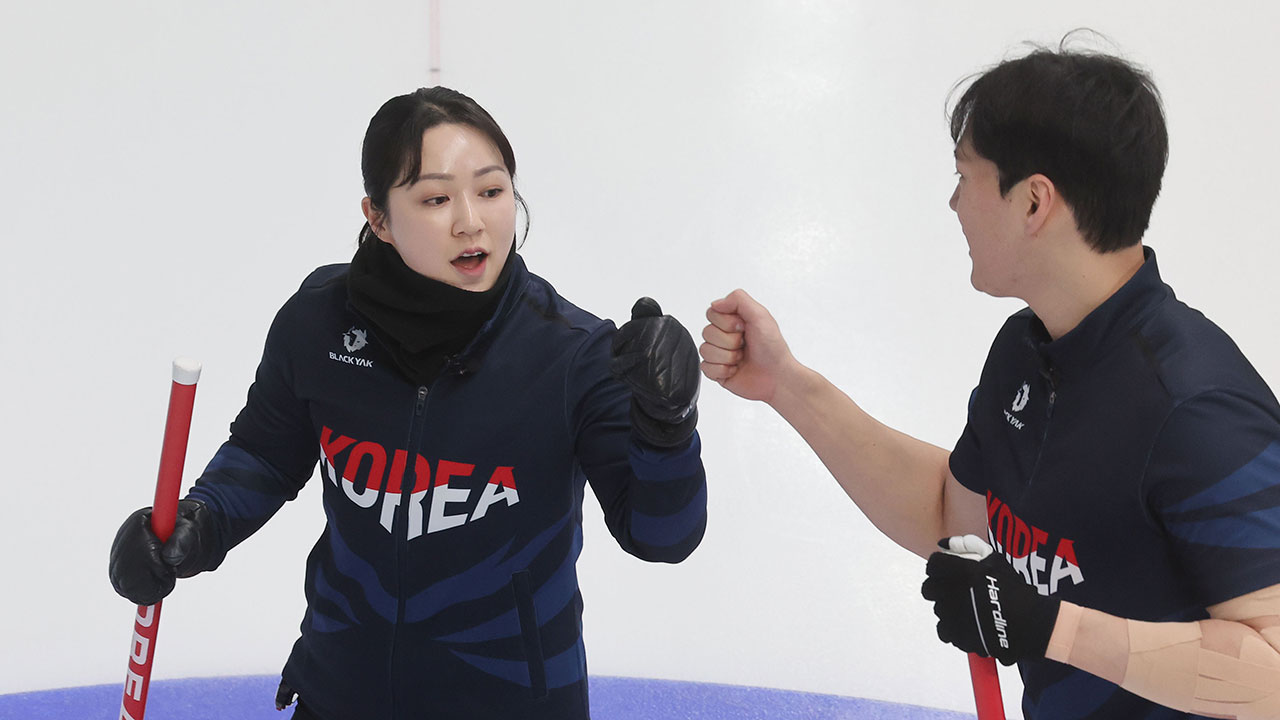 [아시안게임] 컬링 믹스더블, 한국 선수단 첫 은메달 확보‥결승은 한일전