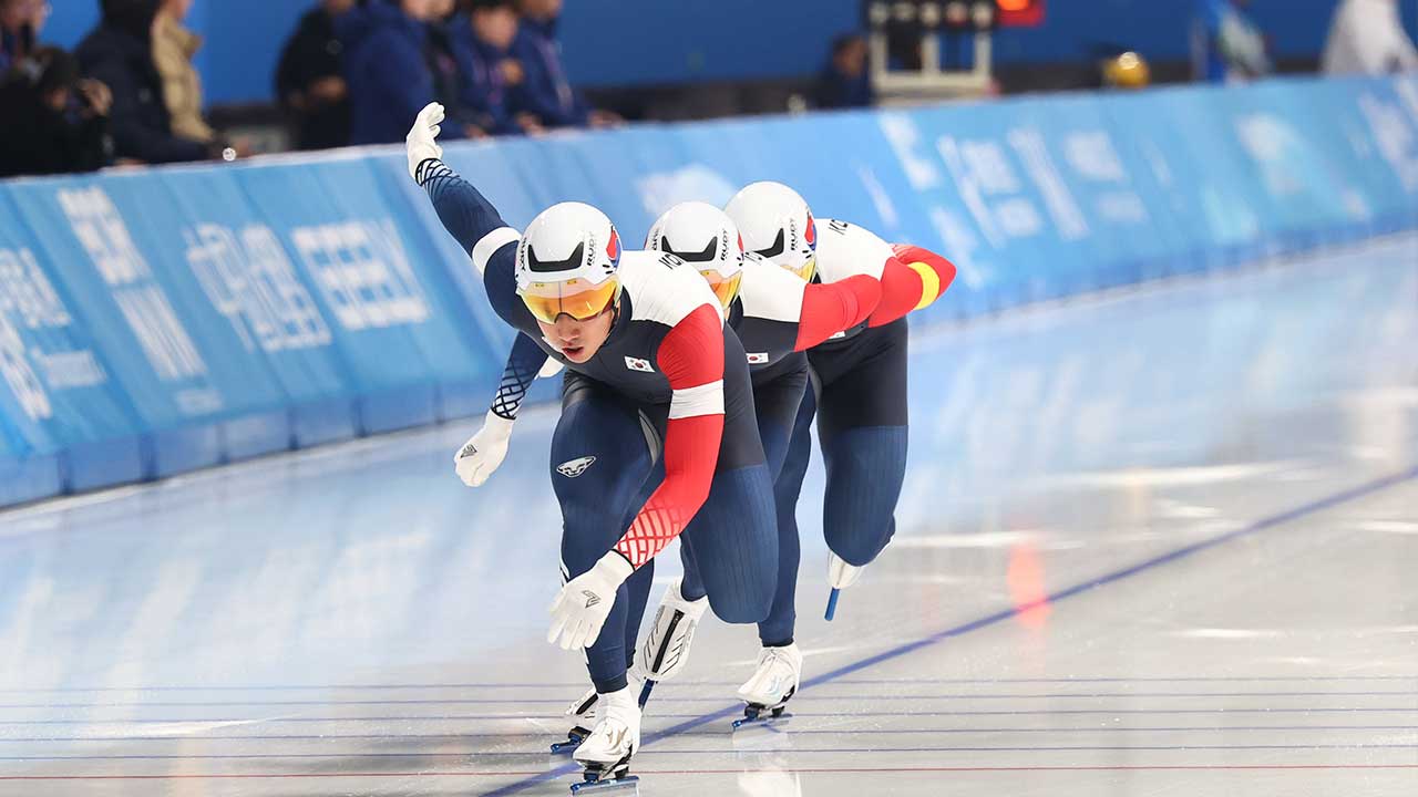[아시안게임] 김준호·차민규·조상혁, 빙속 남자 팀 스프린트 은메달