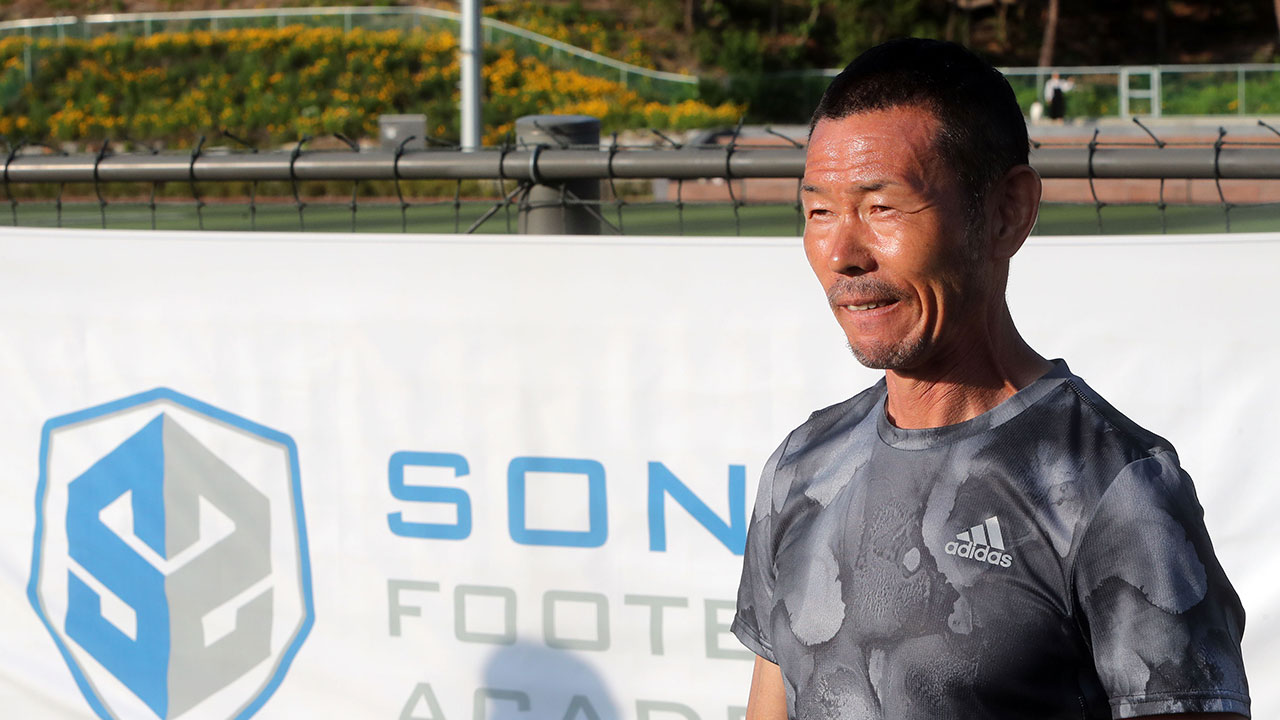 스포츠윤리센터, '유소년 선수 학대' 손웅정 감독에 징계 요구