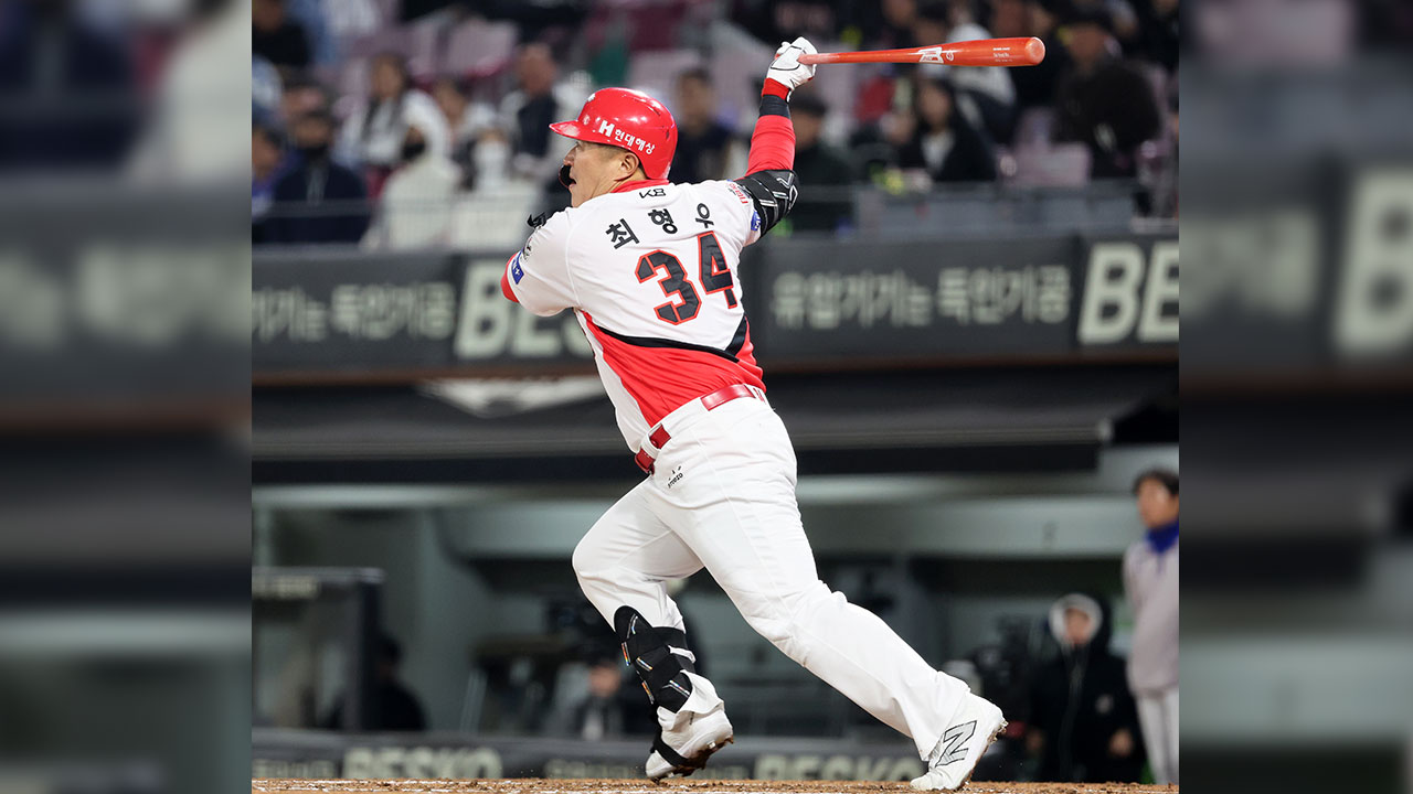 KIA 최형우, KBO 역대 5번째 2천200경기 출전 기록