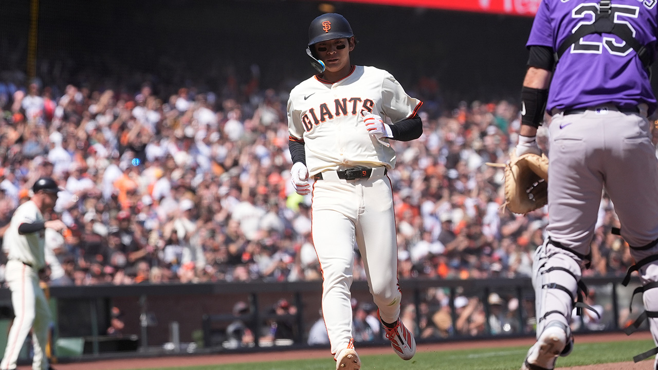 이정후, 몸에 맞는 공으로 시즌 20번째 타점‥타율 0.305