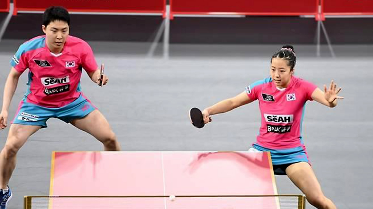 신유빈·임종훈, 혼합복식 첫 경기서 홍콩 꺾고 32강행