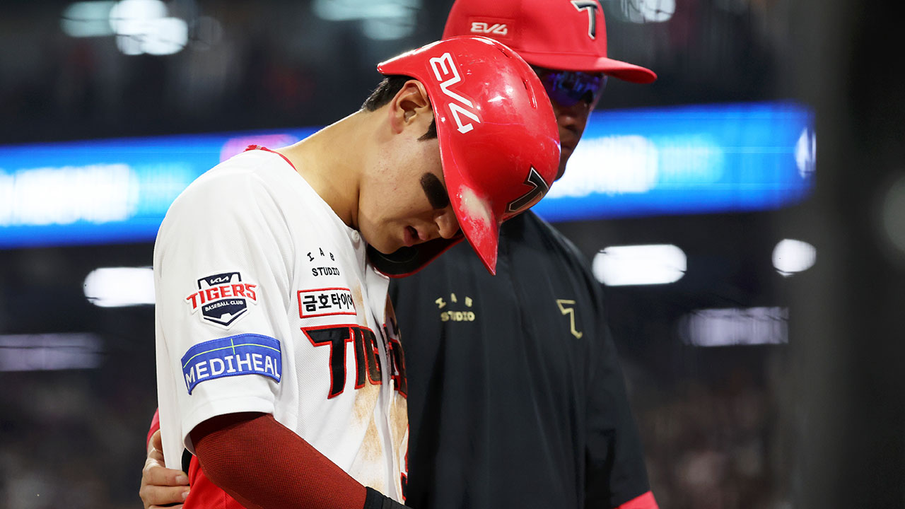 KIA 김도영, 오른쪽 햄스트링 손상 판정‥"4주 뒤 재검진"