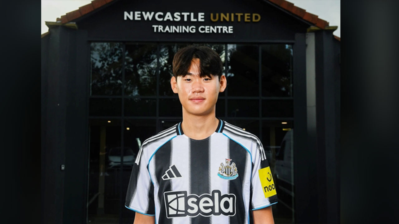 프리미어리그 뉴캐슬, '18살 공격수' 박승수 영입 발표