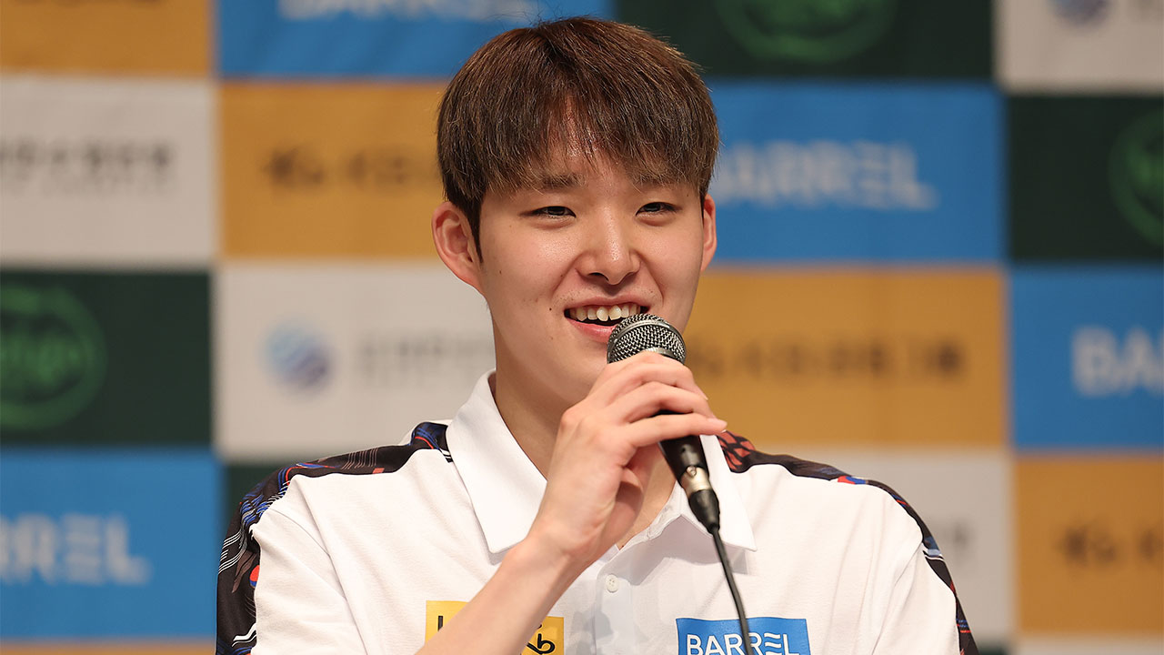 세계수영선수권 2연패 도전 김우민, 자유형 400ｍ 3위로 결승행