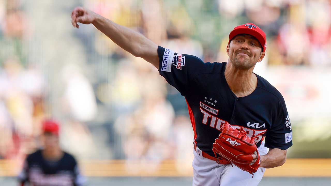 LG, 7연승으로 52일 만에 단독 1위‥'네일 완벽투' KIA 3연승 