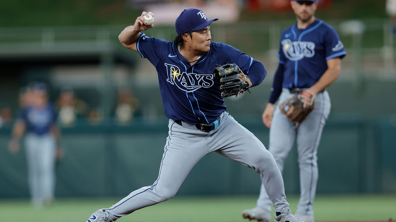 이정후, 이틀 연속 내야안타로 4타수 1안타‥김하성은 또 무안타