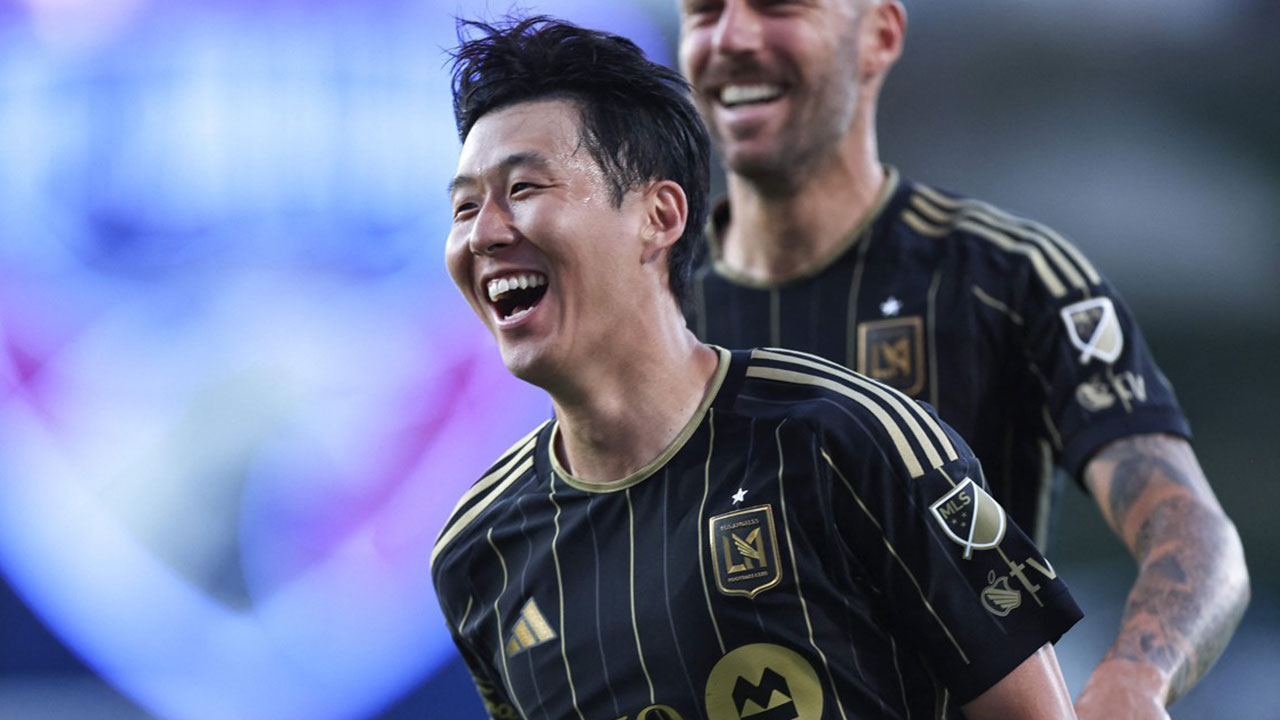 LAFC 손흥민, MLS 3경기 만에 데뷔골 작렬‥'프리킥 득점'