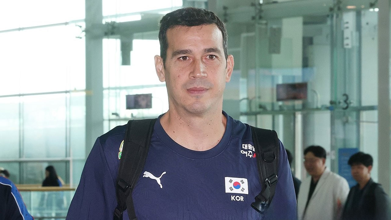 대한배구협회, 모랄레스 여자대표팀 감독과 계약 종료