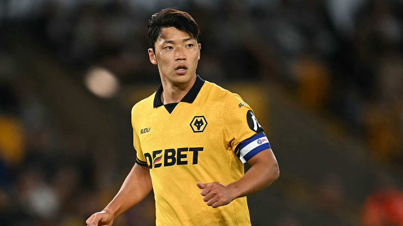 '황희찬 68분' 울버햄프턴, 에버턴 꺾고 컵대회 16강