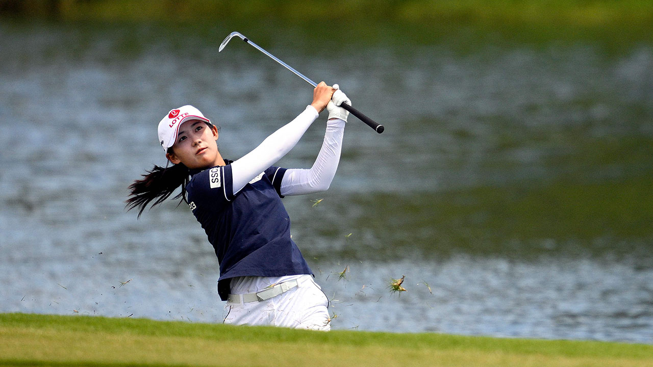 황유민, 롯데오픈 깜짝 역전 우승‥LPGA 직행 가능