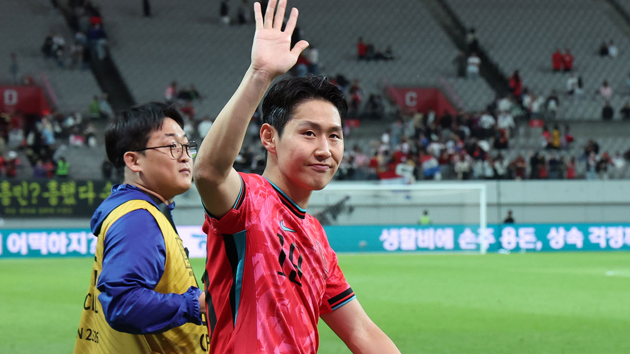 이강인, AFC 올해의 국제선수상 수상‥손흥민·김민재 이어 3번째