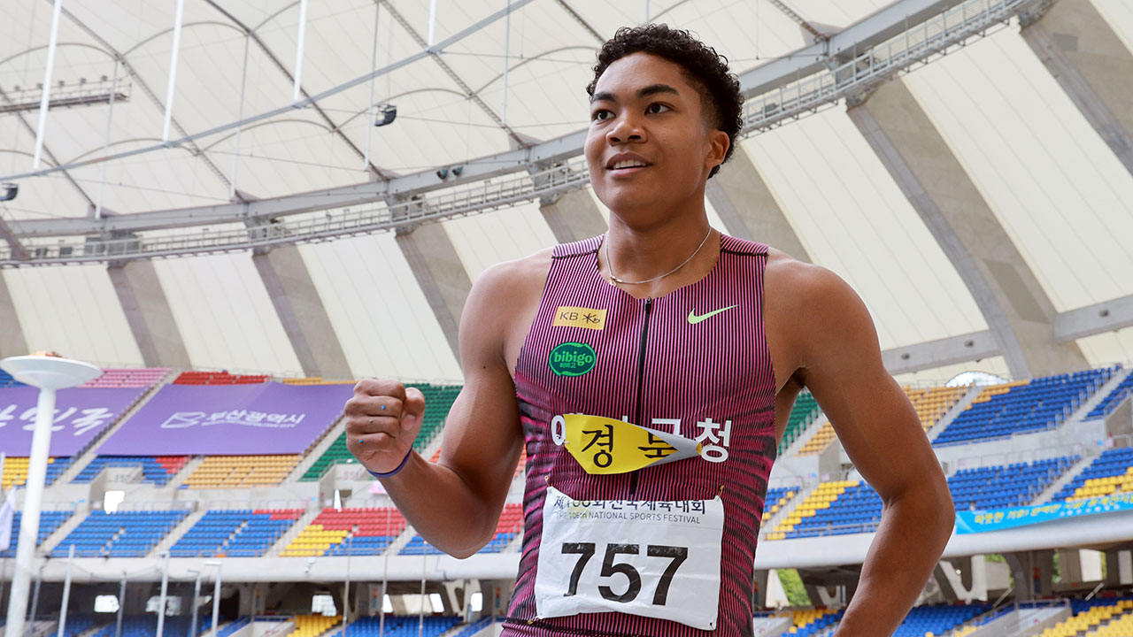 나마디 조엘진, 남자 400m 계주도 우승‥전국체전 3관왕