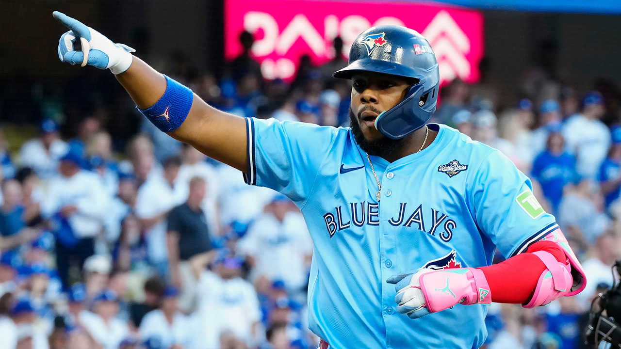 '1회 백투백 홈런' 토론토, 월드시리즈 5차전 승리‥'우승까지 1승'