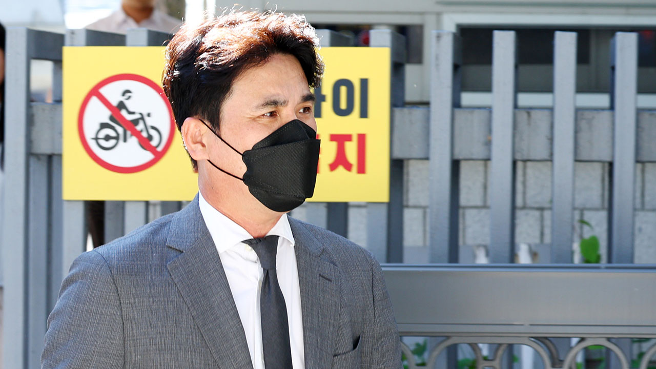 KBO, 장정석 무기실격 처분: FA 뒷돈 논란의 전말