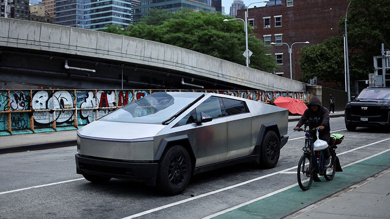 라스베이거스서 사이버트럭 폭발해 1명 사망‥머스크 "즉각 조사"