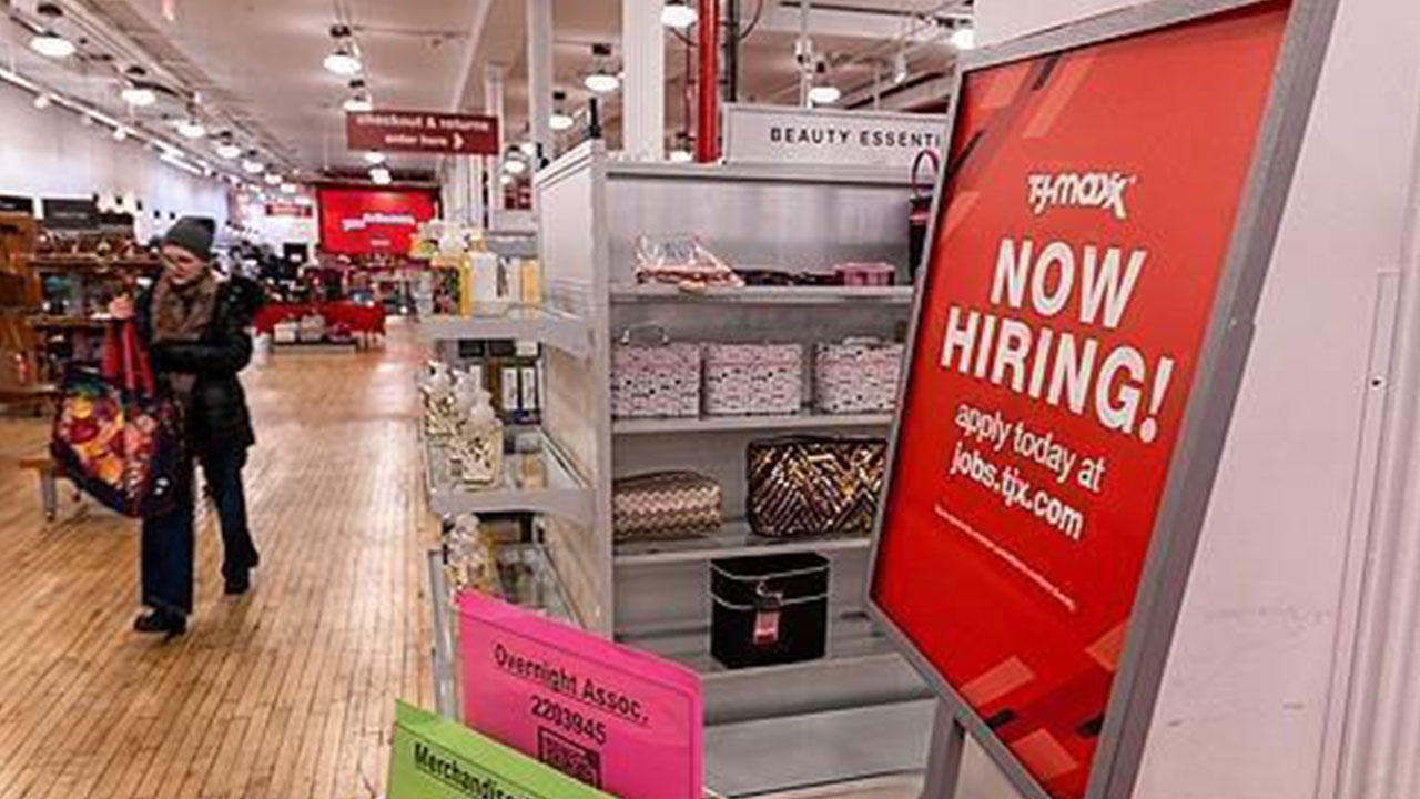 미국 2주 이상 실업수당 청구 3년 2개월 만에 최대