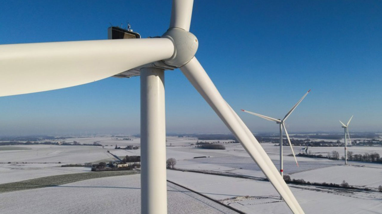 EU 재생에너지 비율 47% '사상 최대'‥미국은 화석연료 유턴