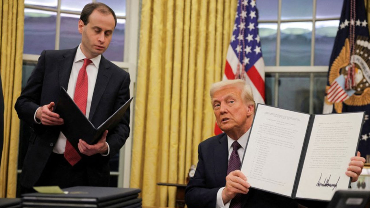 미 법원, 트럼프 '출생 시민권 제한' 행정명령에 제동‥일시 차단