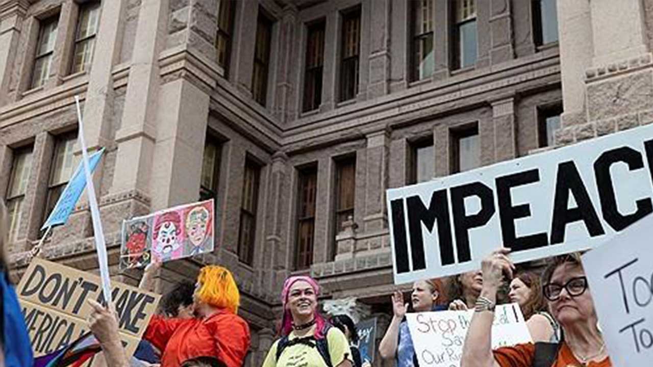 "침묵은 폭력" "트럼프 탄핵"‥미 주요 도시서 반트럼프 시위