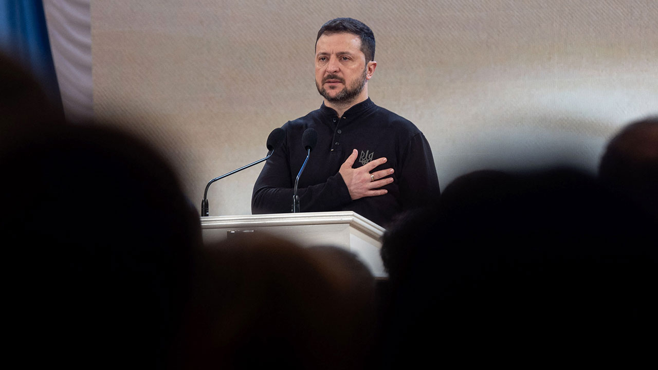 젤렌스키 "30일 휴전 긍정적..미국, 러시아 설득해야"