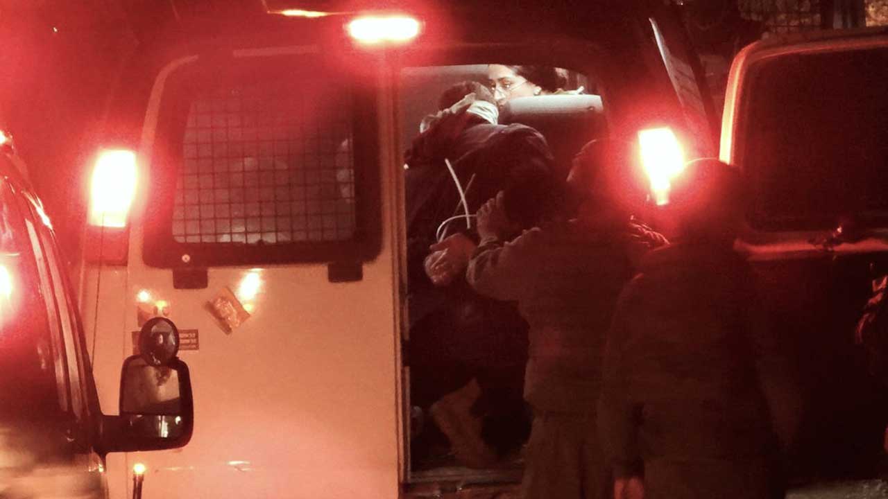 AFP "아카데미상 팔레스타인 감독 집단 구타 당한 뒤 체포돼"