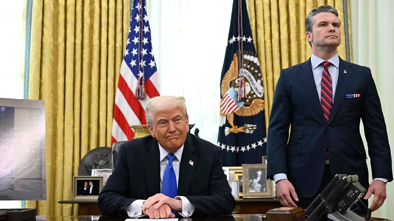 미 국방 "북한 등 억제 역할 대부분 동맹국에‥방위비 압박" 지침